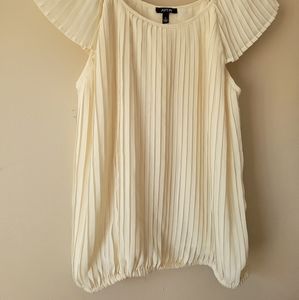 Cream White APT 9 Women's Blouse
